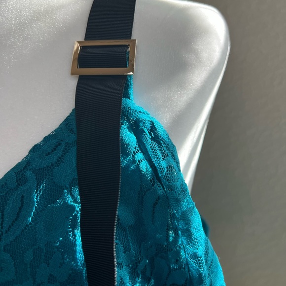 BeBe top - Picture 5 of 14